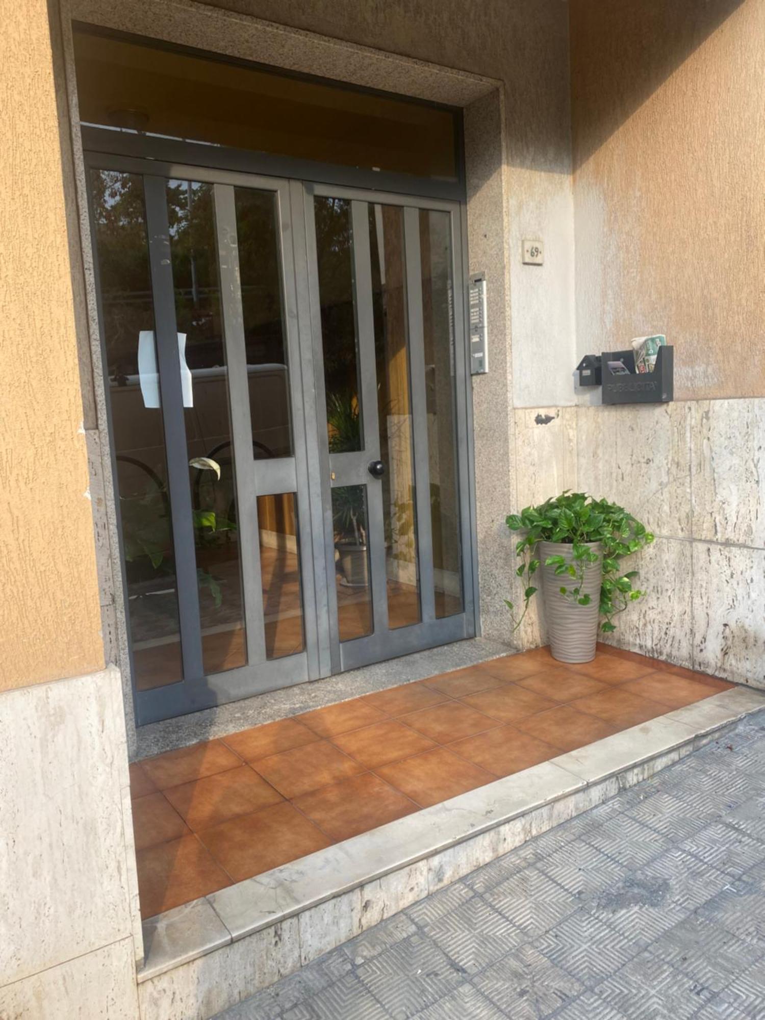 Apartamento Little House Reggio Calabria Exterior foto